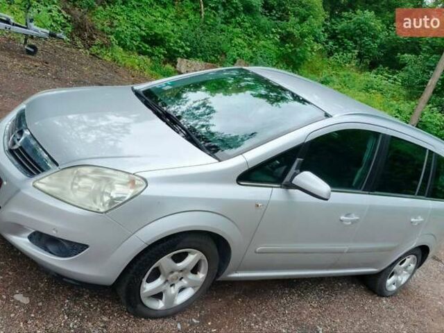 Сірий Опель Зафіра, об'ємом двигуна 1.8 л та пробігом 235 тис. км за 6400 $, фото 7 на Automoto.ua