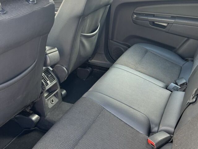 Серый Опель Зафира, объемом двигателя 1.6 л и пробегом 200 тыс. км за 2800 $, фото 12 на Automoto.ua