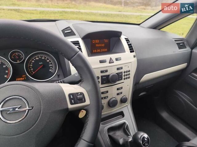 Сірий Опель Зафіра, об'ємом двигуна 1.6 л та пробігом 200 тис. км за 5999 $, фото 25 на Automoto.ua