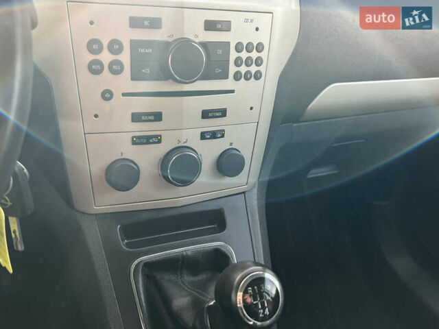 Опель Зафира 2008 в Трускавце на Automoto.ua Серый Опель Зафира, объемом двигателя 1.6 л и пробегом 162 тыс. км за 5950 $, фото 59 на Automoto.ua