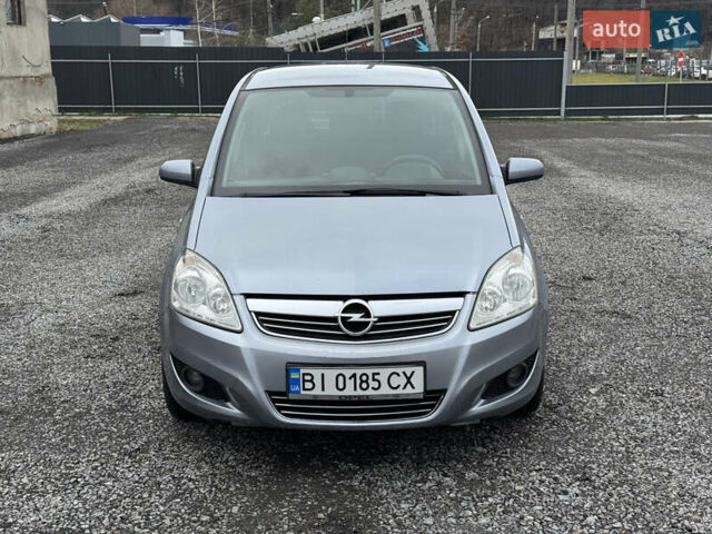 Серый Опель Зафира, объемом двигателя 1.91 л и пробегом 176 тыс. км за 6500 $, фото 6 на Automoto.ua
