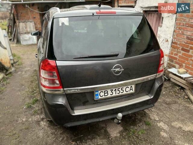 Серый Опель Зафира, объемом двигателя 1.7 л и пробегом 287 тыс. км за 6300 $, фото 5 на Automoto.ua