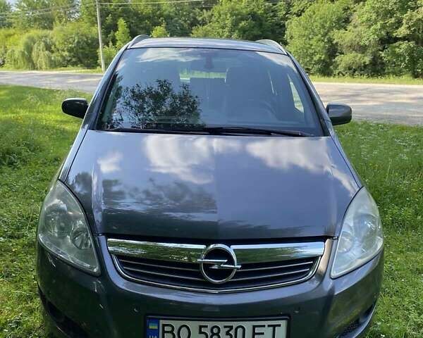 Сірий Опель Зафіра, об'ємом двигуна 1.7 л та пробігом 350 тис. км за 7300 $, фото 3 на Automoto.ua