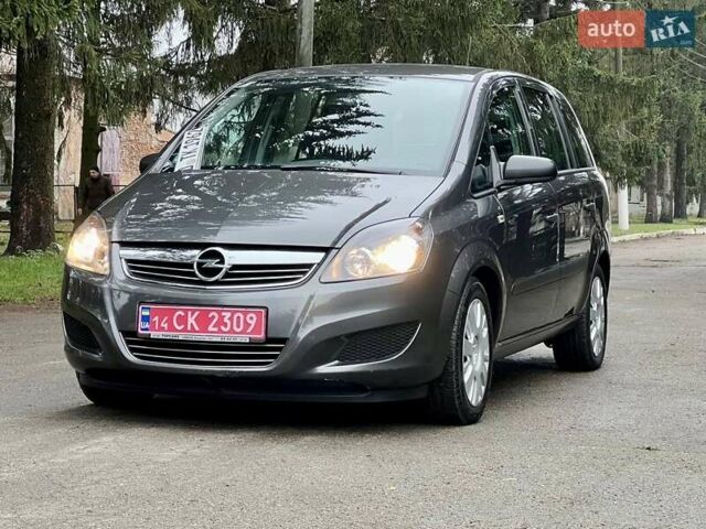 Серый Опель Зафира, объемом двигателя 1.6 л и пробегом 208 тыс. км за 6550 $, фото 21 на Automoto.ua