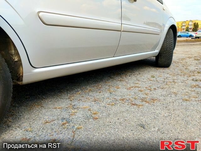 Серый Опель Зафира, объемом двигателя 1.8 л и пробегом 242 тыс. км за 6600 $, фото 10 на Automoto.ua