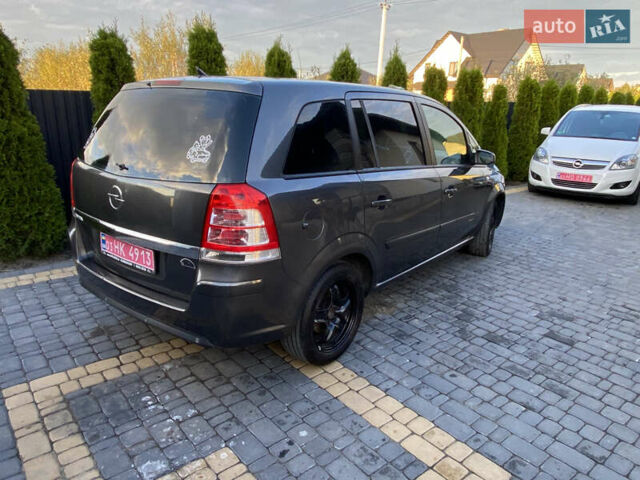 Сірий Опель Зафіра, об'ємом двигуна 0 л та пробігом 250 тис. км за 6900 $, фото 8 на Automoto.ua