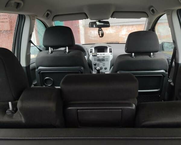 Сірий Опель Зафіра, об'ємом двигуна 1.6 л та пробігом 231 тис. км за 5500 $, фото 2 на Automoto.ua