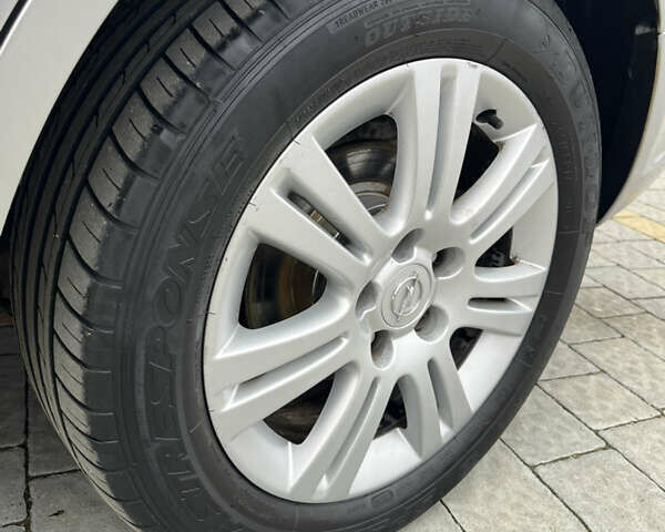 Серый Опель Зафира, объемом двигателя 1.7 л и пробегом 222 тыс. км за 6600 $, фото 13 на Automoto.ua