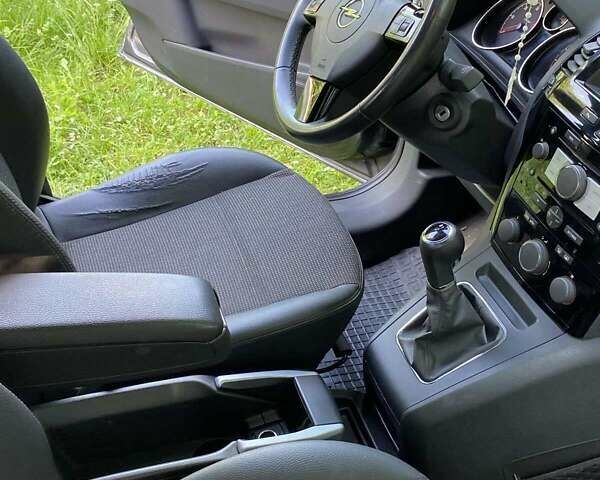 Сірий Опель Зафіра, об'ємом двигуна 1.7 л та пробігом 350 тис. км за 7300 $, фото 7 на Automoto.ua