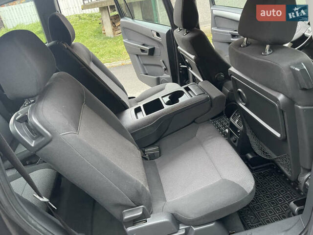 Серый Опель Зафира, объемом двигателя 1.8 л и пробегом 176 тыс. км за 5600 $, фото 32 на Automoto.ua