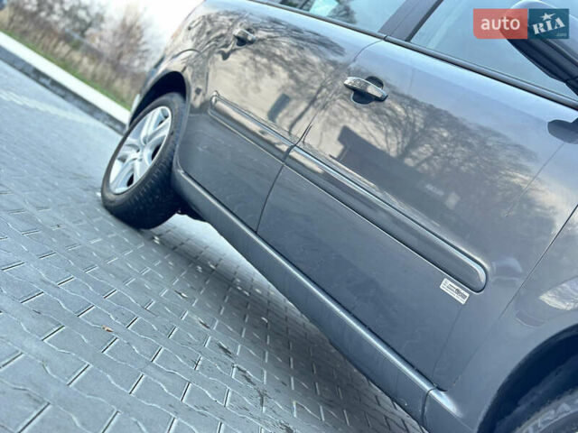 Серый Опель Зафира, объемом двигателя 1.6 л и пробегом 181 тыс. км за 6500 $, фото 24 на Automoto.ua