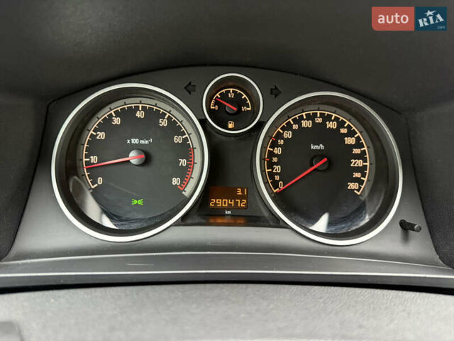 Серый Опель Зафира, объемом двигателя 1.6 л и пробегом 290 тыс. км за 5750 $, фото 23 на Automoto.ua