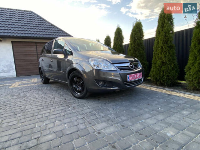 Серый Опель Зафира, объемом двигателя 1.8 л и пробегом 250 тыс. км за 6800 $, фото 12 на Automoto.ua