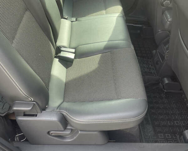 Сірий Опель Зафіра, об'ємом двигуна 1.7 л та пробігом 293 тис. км за 6900 $, фото 8 на Automoto.ua