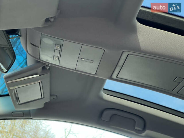 Серый Опель Зафира, объемом двигателя 1.69 л и пробегом 290 тыс. км за 6250 $, фото 47 на Automoto.ua