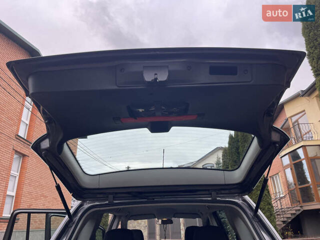 Серый Опель Зафира, объемом двигателя 1.8 л и пробегом 176 тыс. км за 5600 $, фото 25 на Automoto.ua