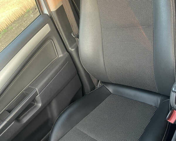 Сірий Опель Зафіра, об'ємом двигуна 1.7 л та пробігом 293 тис. км за 6900 $, фото 11 на Automoto.ua