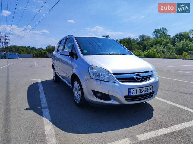 Сірий Опель Зафіра, об'ємом двигуна 1.6 л та пробігом 202 тис. км за 6800 $, фото 3 на Automoto.ua
