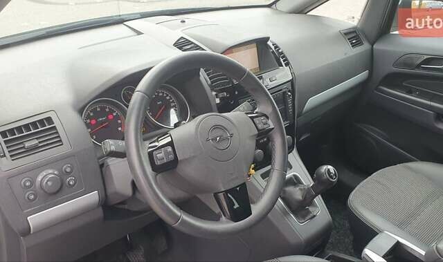 Сірий Опель Зафіра, об'ємом двигуна 1.8 л та пробігом 228 тис. км за 6500 $, фото 25 на Automoto.ua