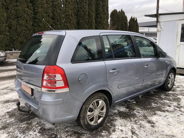 Сірий Опель Зафіра, об'ємом двигуна 0 л та пробігом 2 тис. км за 5999 $, фото 3 на Automoto.ua