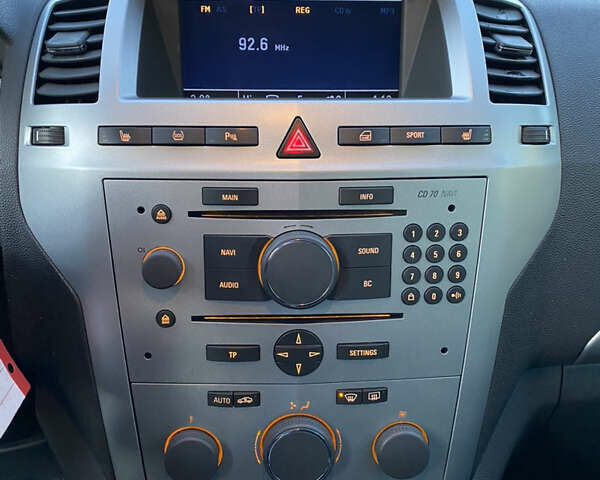 Серый Опель Зафира, объемом двигателя 1.8 л и пробегом 234 тыс. км за 5999 $, фото 34 на Automoto.ua