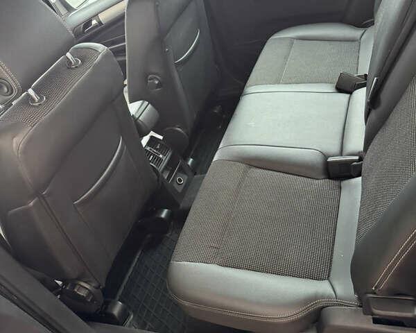 Серый Опель Зафира, объемом двигателя 1.7 л и пробегом 265 тыс. км за 5999 $, фото 9 на Automoto.ua