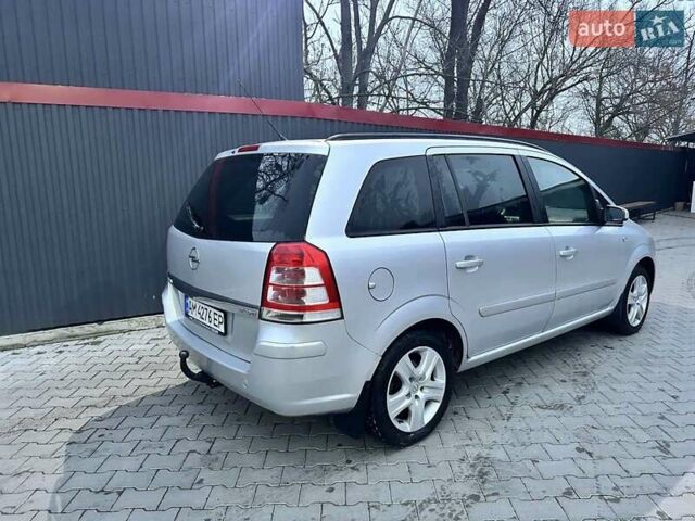 Сірий Опель Зафіра, об'ємом двигуна 1.69 л та пробігом 260 тис. км за 7300 $, фото 1 на Automoto.ua