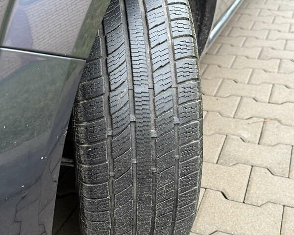 Серый Опель Зафира, объемом двигателя 1.6 л и пробегом 212 тыс. км за 6350 $, фото 53 на Automoto.ua