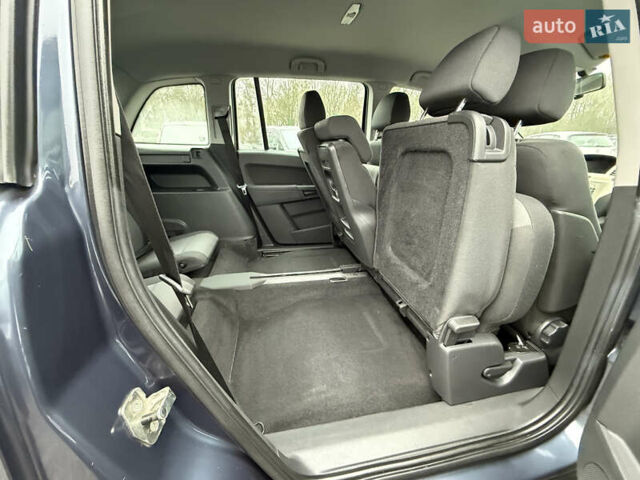 Серый Опель Зафира, объемом двигателя 1.6 л и пробегом 212 тыс. км за 6350 $, фото 50 на Automoto.ua