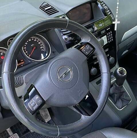 Сірий Опель Зафіра, об'ємом двигуна 1.7 л та пробігом 350 тис. км за 7300 $, фото 8 на Automoto.ua