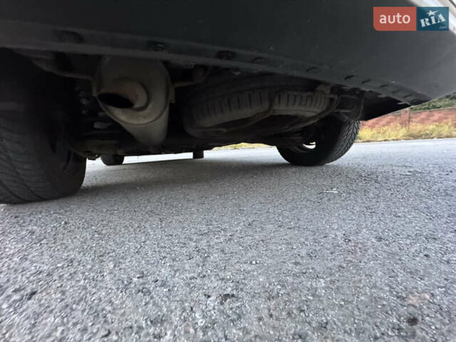 Серый Опель Зафира, объемом двигателя 1.9 л и пробегом 254 тыс. км за 7700 $, фото 46 на Automoto.ua