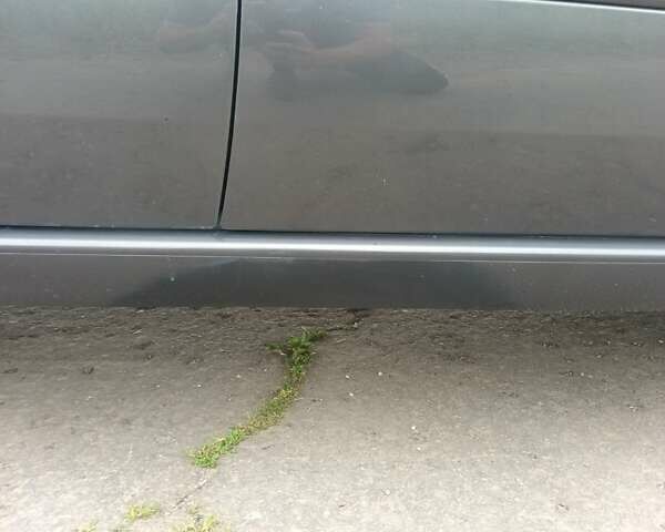 Серый Опель Зафира, объемом двигателя 1.9 л и пробегом 256 тыс. км за 7800 $, фото 13 на Automoto.ua