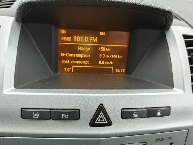 Опель Зафира 2009 в Львове на Automoto.ua Серый Опель Зафира, объемом двигателя 1.6 л и пробегом 252 тыс. км за 6500 $, фото 5 на Automoto.ua