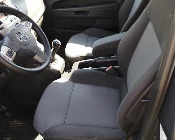 Сірий Опель Зафіра, об'ємом двигуна 1.7 л та пробігом 325 тис. км за 5750 $, фото 9 на Automoto.ua