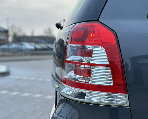 Серый Опель Зафира, объемом двигателя 1.6 л и пробегом 181 тыс. км за 6500 $, фото 99 на Automoto.ua