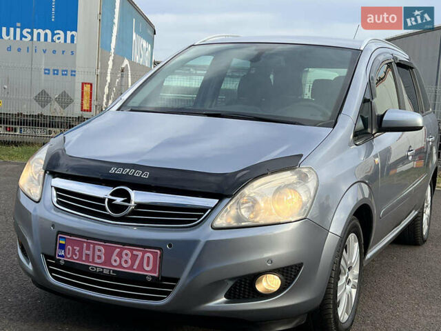 Серый Опель Зафира, объемом двигателя 1.7 л и пробегом 242 тыс. км за 6399 $, фото 16 на Automoto.ua