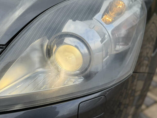 Серый Опель Зафира, объемом двигателя 1.8 л и пробегом 174 тыс. км за 6999 $, фото 16 на Automoto.ua