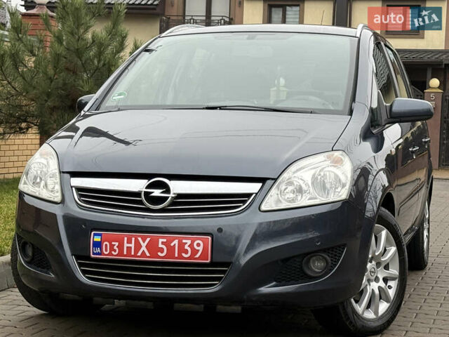 Серый Опель Зафира, объемом двигателя 1.6 л и пробегом 212 тыс. км за 6350 $, фото 8 на Automoto.ua