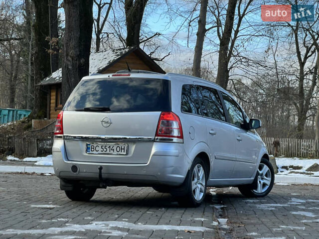 Серый Опель Зафира, объемом двигателя 1.69 л и пробегом 290 тыс. км за 6250 $, фото 15 на Automoto.ua