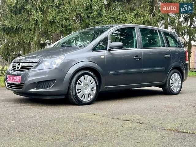 Сірий Опель Зафіра, об'ємом двигуна 1.6 л та пробігом 208 тис. км за 6199 $, фото 16 на Automoto.ua
