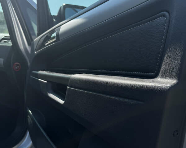 Серый Опель Зафира, объемом двигателя 1.91 л и пробегом 220 тыс. км за 8000 $, фото 24 на Automoto.ua