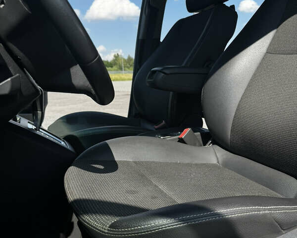 Серый Опель Зафира, объемом двигателя 1.91 л и пробегом 220 тыс. км за 8000 $, фото 34 на Automoto.ua