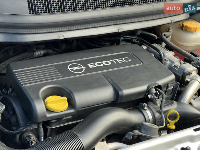 Серый Опель Зафира, объемом двигателя 1.69 л и пробегом 290 тыс. км за 6250 $, фото 76 на Automoto.ua