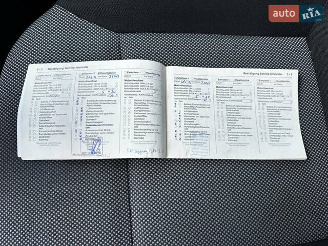 Серый Опель Зафира, объемом двигателя 1.6 л и пробегом 181 тыс. км за 6500 $, фото 115 на Automoto.ua