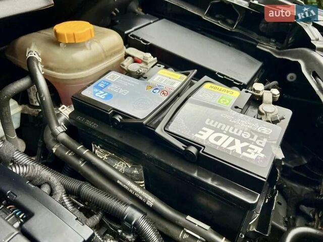 Серый Опель Зафира, объемом двигателя 1.6 л и пробегом 208 тыс. км за 6550 $, фото 70 на Automoto.ua