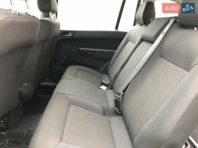 Серый Опель Зафира, объемом двигателя 1.7 л и пробегом 253 тыс. км за 6350 $, фото 14 на Automoto.ua