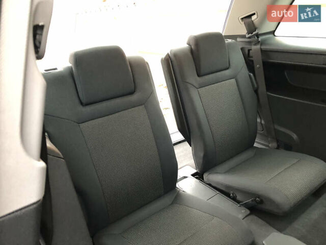 Серый Опель Зафира, объемом двигателя 1.7 л и пробегом 253 тыс. км за 6350 $, фото 12 на Automoto.ua