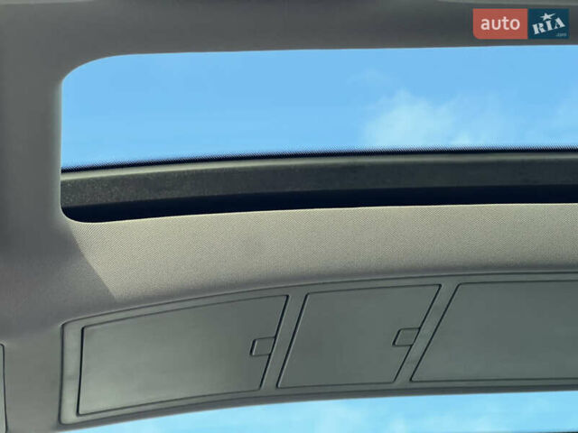 Серый Опель Зафира, объемом двигателя 1.69 л и пробегом 290 тыс. км за 6250 $, фото 48 на Automoto.ua