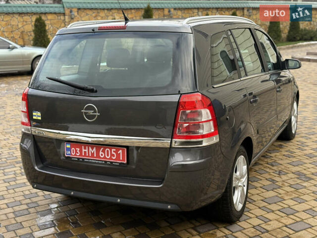 Серый Опель Зафира, объемом двигателя 1.8 л и пробегом 174 тыс. км за 6999 $, фото 24 на Automoto.ua