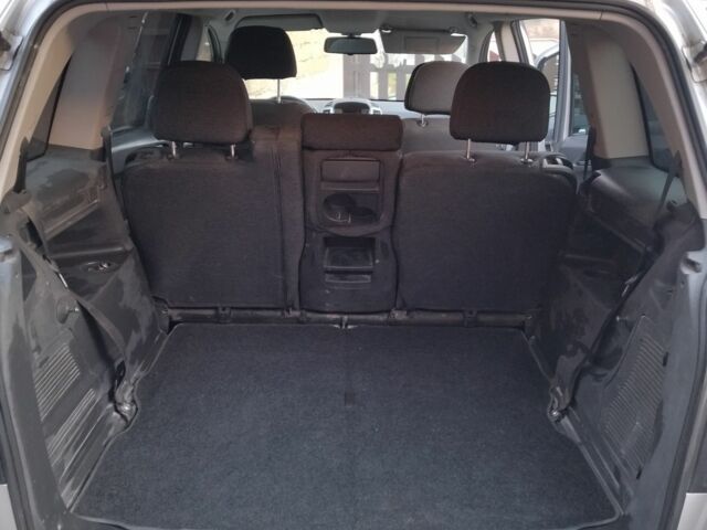 Сірий Опель Зафіра, об'ємом двигуна 1.7 л та пробігом 295 тис. км за 5900 $, фото 4 на Automoto.ua